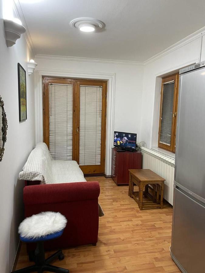 Apartment Mixa Belgrad Exteriör bild
